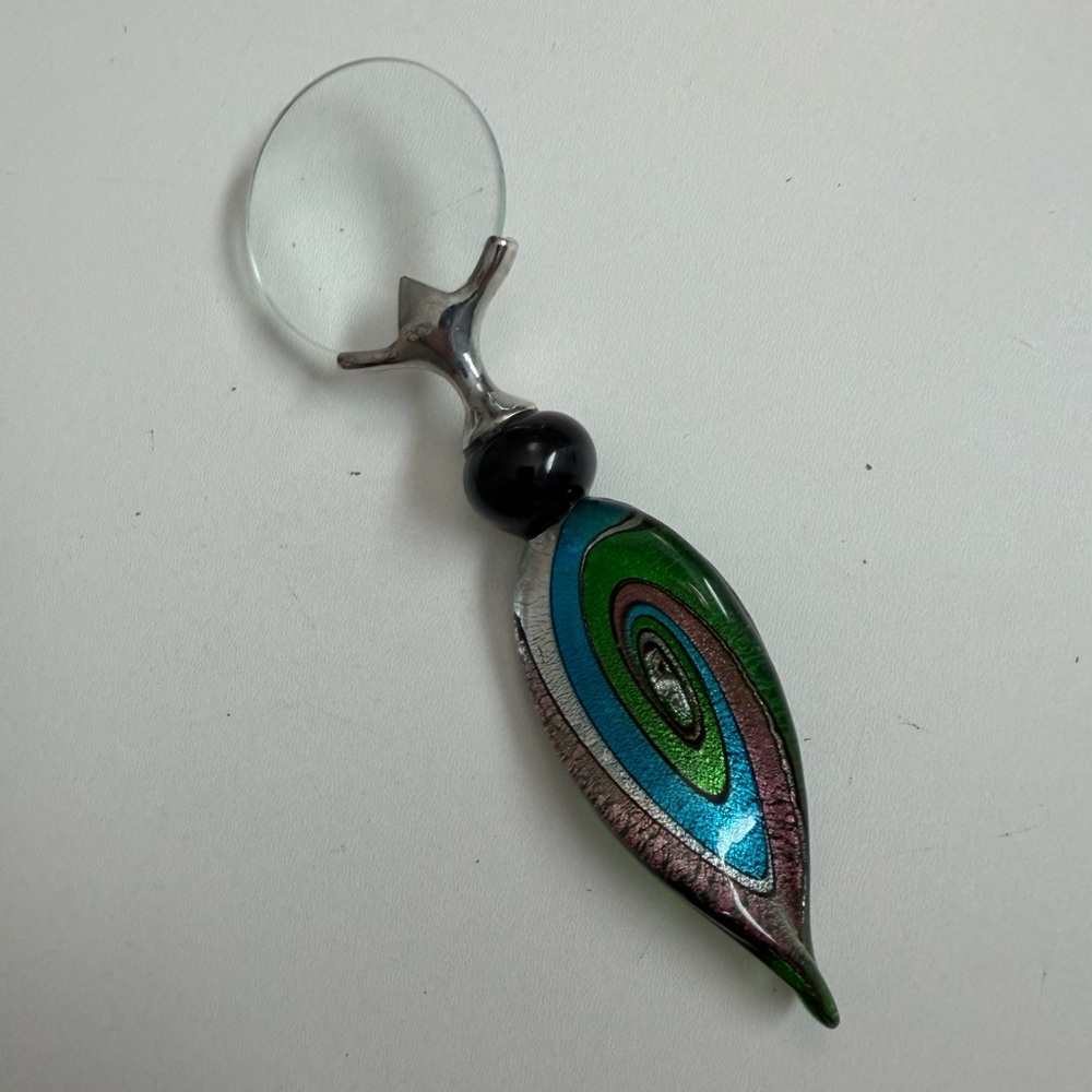 Magnifying Glass Magnifier Swirl Sparkle ioBlue Green Black Silver
